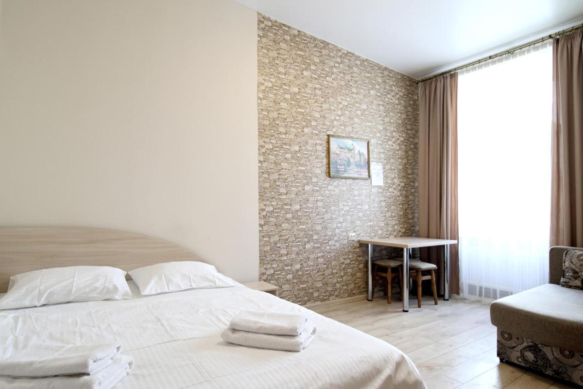 Buk Apartments On Doroshenka 25 Lwów Zewnętrze zdjęcie