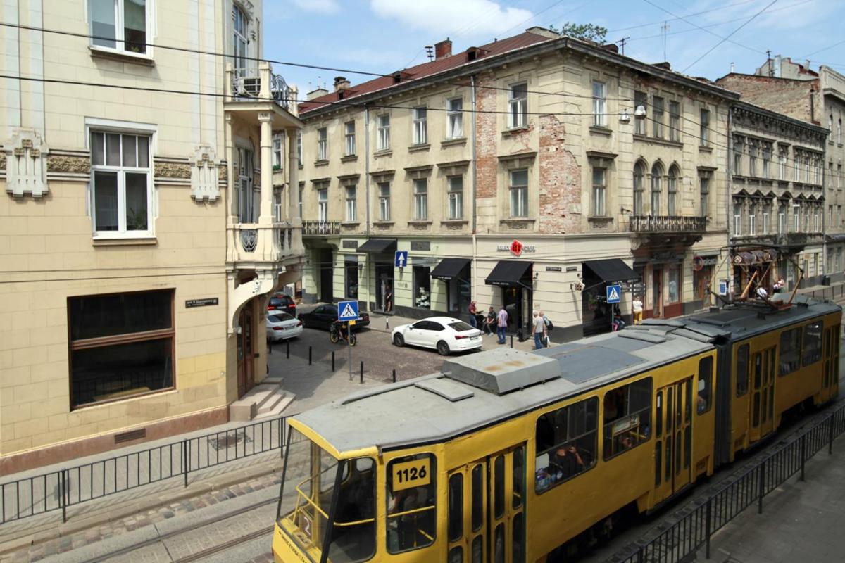 Buk Apartments On Doroshenka 25 Lwów Zewnętrze zdjęcie