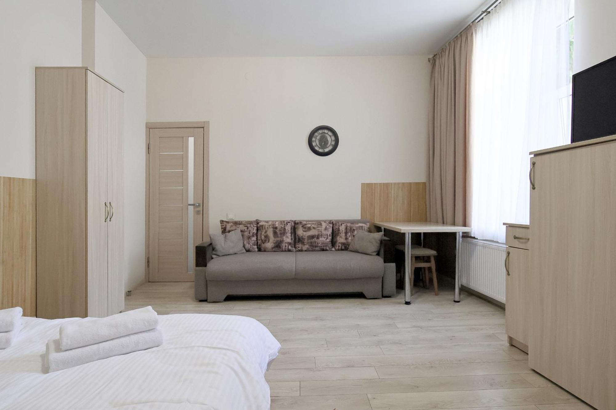 Buk Apartments On Doroshenka 25 Lwów Zewnętrze zdjęcie